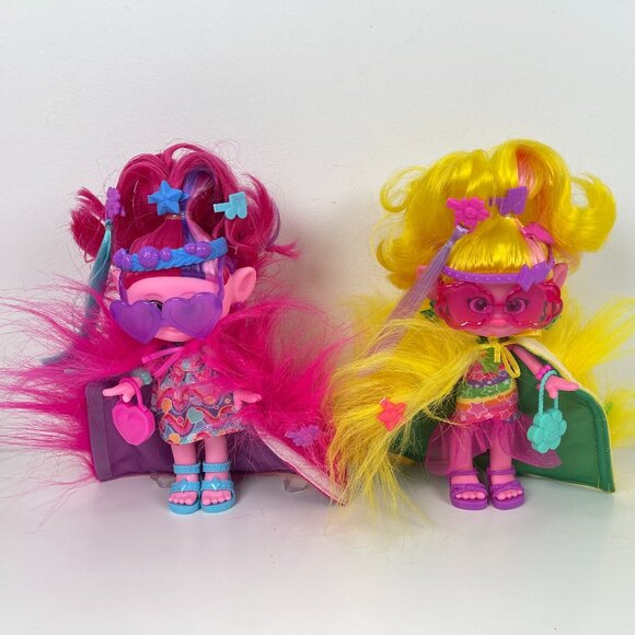 Trolls Band Together Fashion Doll, Hairsational Reveals Queen Poppy and Viva - Picture 1 of 13
